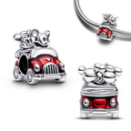 Berloque Mickey e Minnie Carro