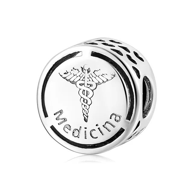 Berloque Medicina em Prata 925 para pulseira estilo Pandora inspirado na profissão de Medicina
